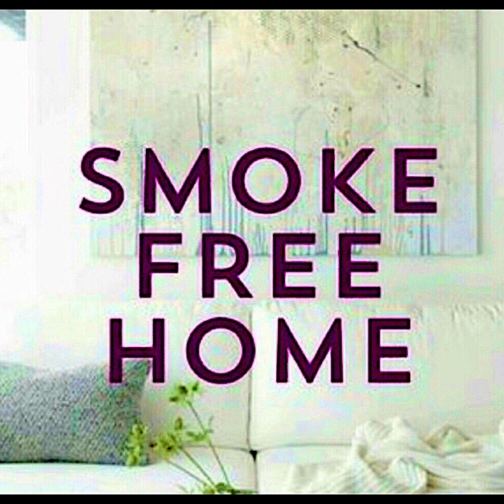 All items are free and clear of smells🙈🙉🙊🚭